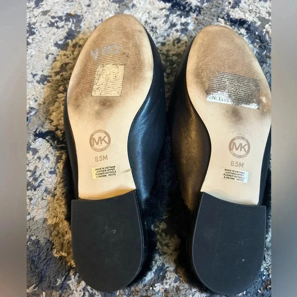 Michael Kors Slides - Picture 3 of 3